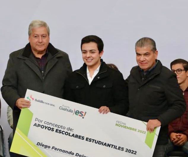 Chema Fraustro y Riquelme apuestan por la educación de la juventud en Saltillo