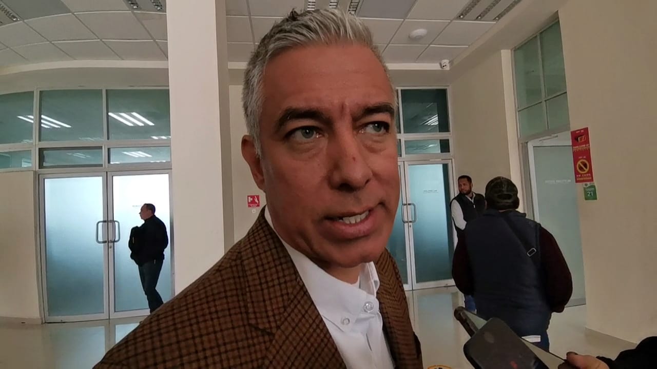 Las empresas requieren modificaciones a la curruca de los próximos profesionistas