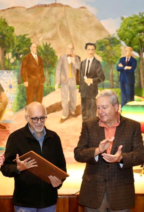 Homenajean a Arturo Villarreal por su labor en el rescate y difusión del patrimonio arquitectónico