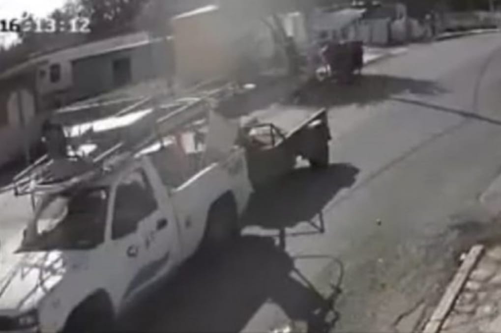 Buscan a trabajador de Simas que atropelló a vendedor ambulante