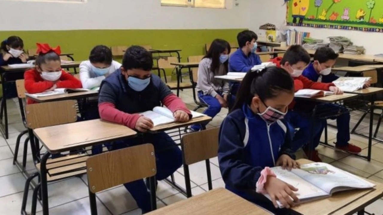Medidas sanitarias vs covid son obligatorias en escuelas