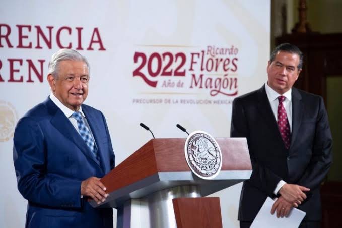 Pide AMLO a Mejía respetar encuestas