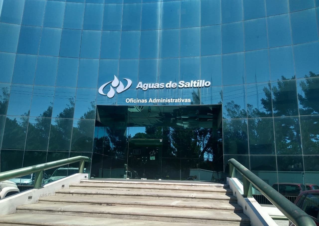Multa Agsal a 400 viviendas por tomas clandestinas