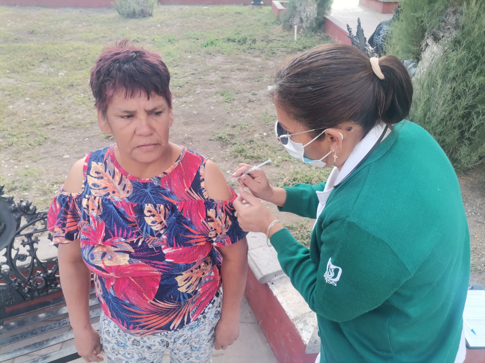 Llevan módulo IMSS Bienestar a comunidades alejadas para vacunar vs influenza