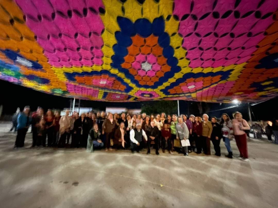 Fervor católico queda plasmado en artesanía hecha a mano en iglesia de Palaú
