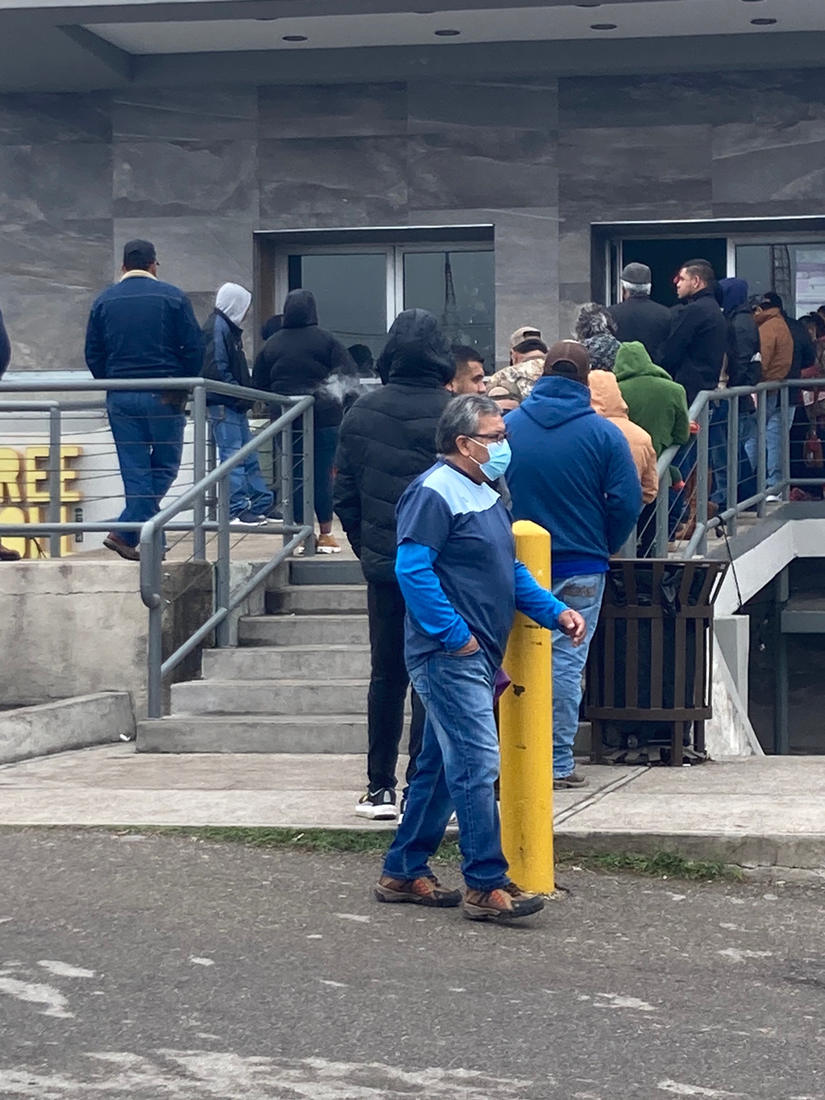 Alta afluencia de contribuyentes en Recaudación de Rentas