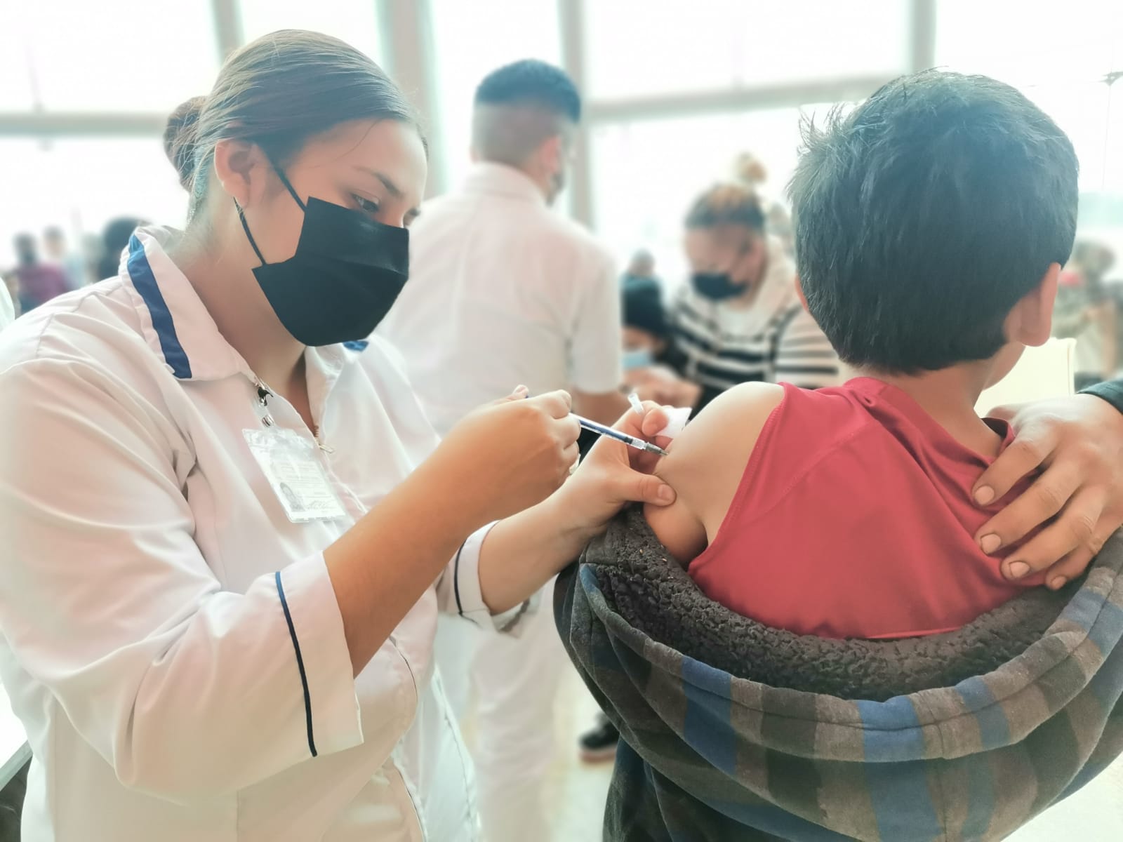 Responden padres de familia a la vacuna anti Covid 19 infantil