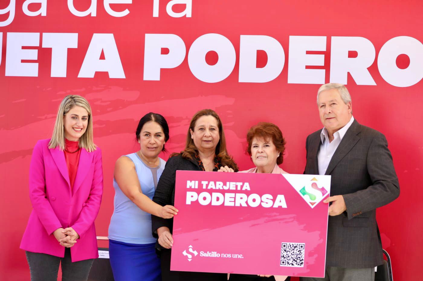 Presenta Chema la Tarjeta Poderosa; fortalecen a las mujeres