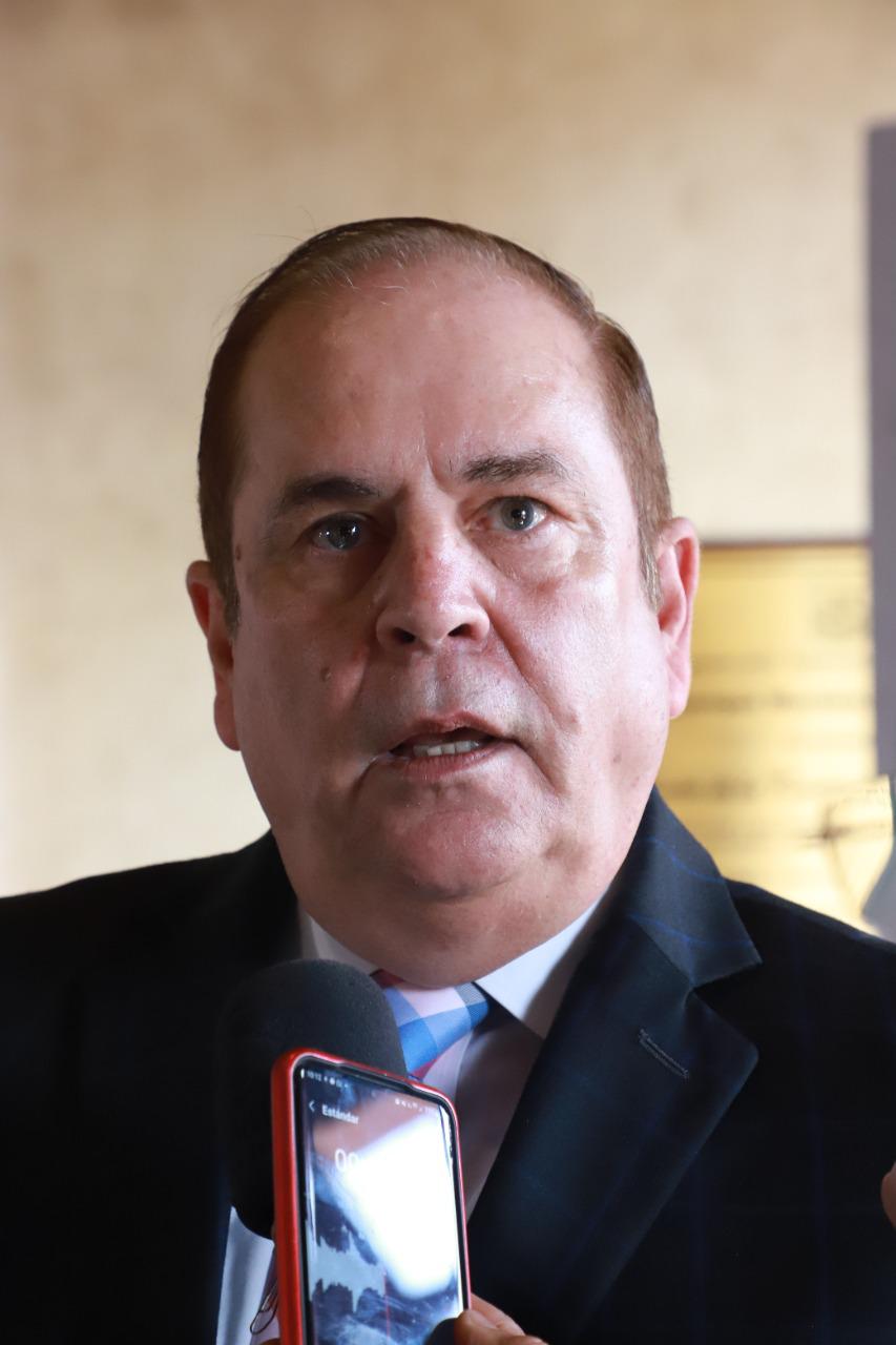 Destacan líderes de opinión logros de Chema