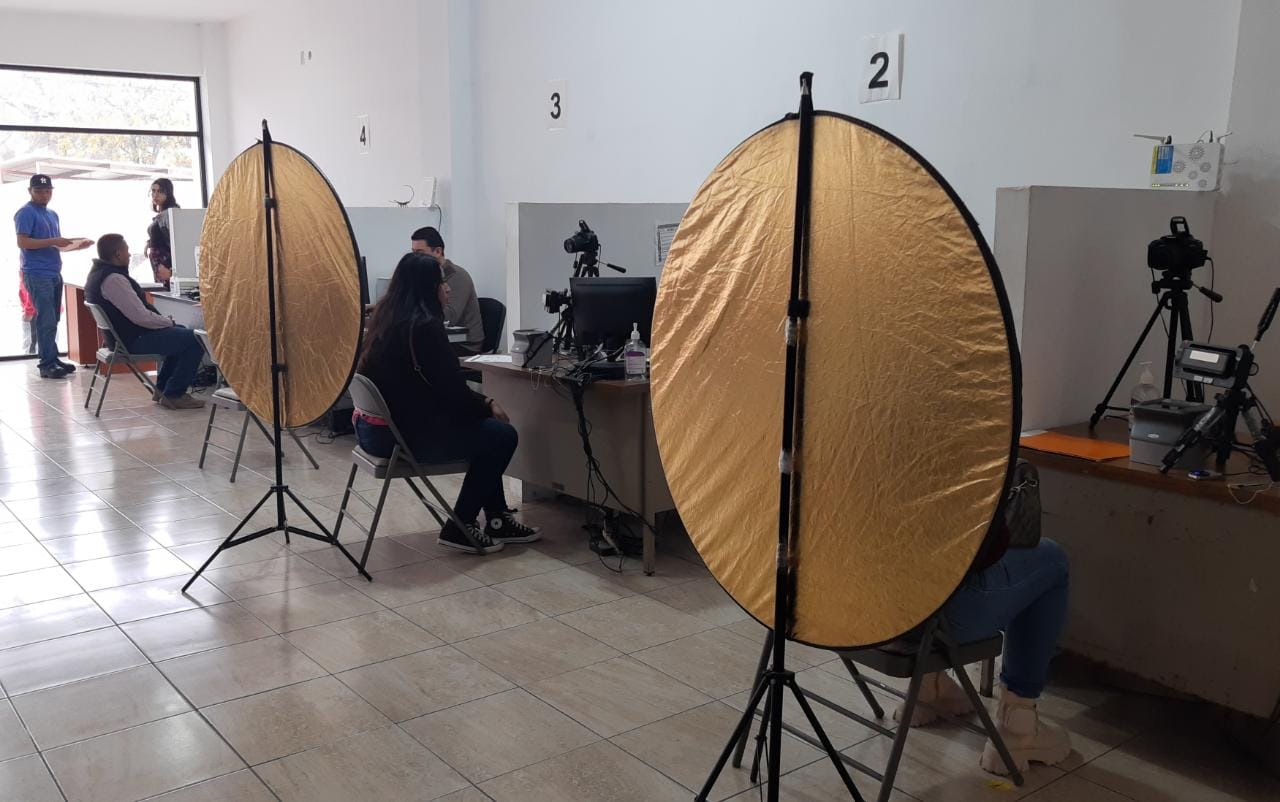 Mantiene licencias operaciones en pedido vacacional