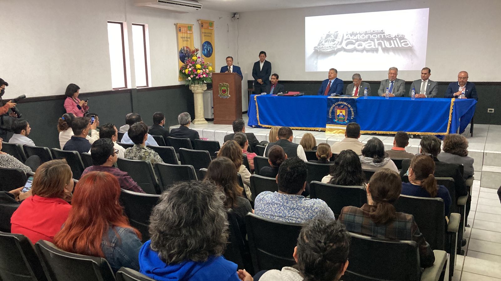 UAdeC contribuye a grandeza de Coahuila, afirma rector