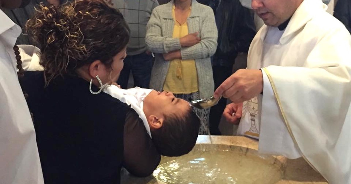 Sacramentos no son para comercializarse entre la feligresía: obispo de Saltillo