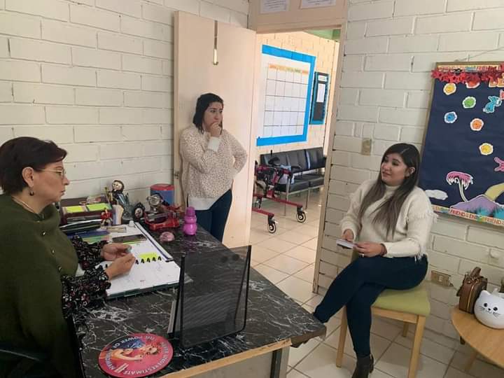 Capacitan a maestros del CAM 21 para detectar signos de violencia en menores