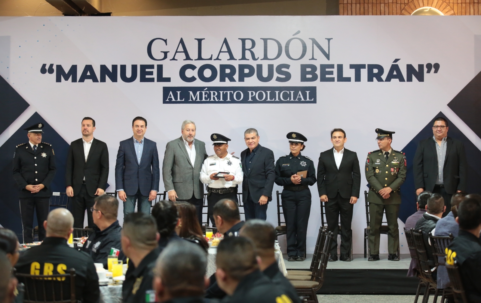 Entregan Gobernador y Alcalde Galardón ‘Manuel Corpus Beltran’