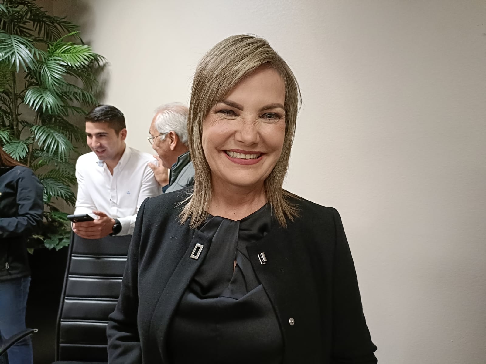 Refrenda Norma Treviño su compromiso de seguir cumpliendo a los nigropetenses