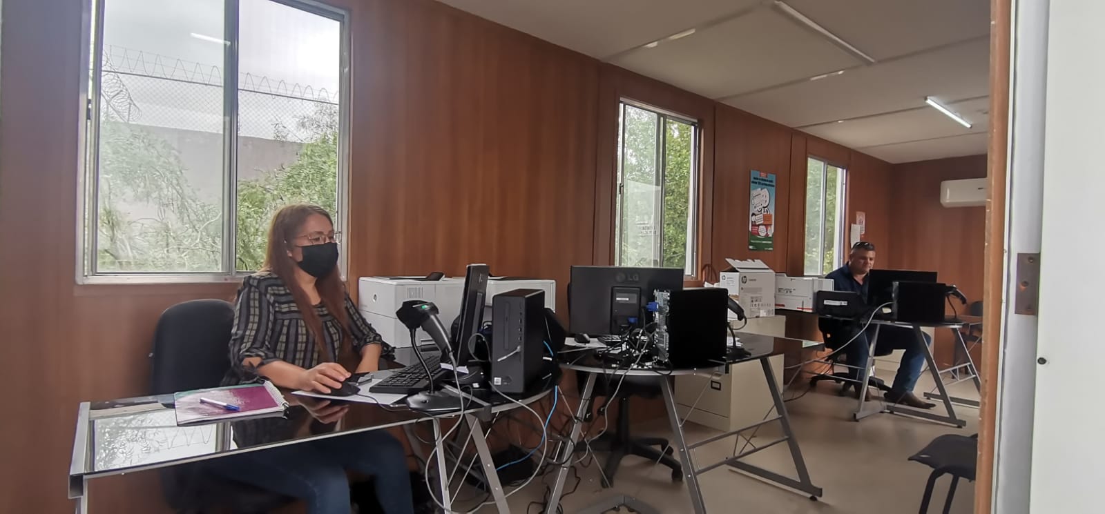 Buscarán realizar 200 trámites diarios de regularización de vehículos extranjeros