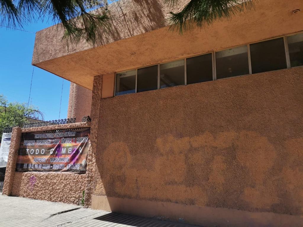 Templos se reconstruyen, las vidas no