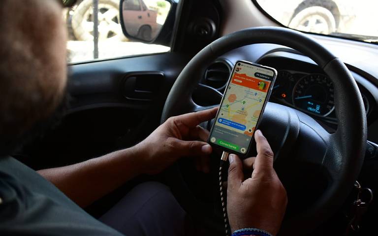 Van de nuevo taxistas contra UBER y DIDI en Torreón