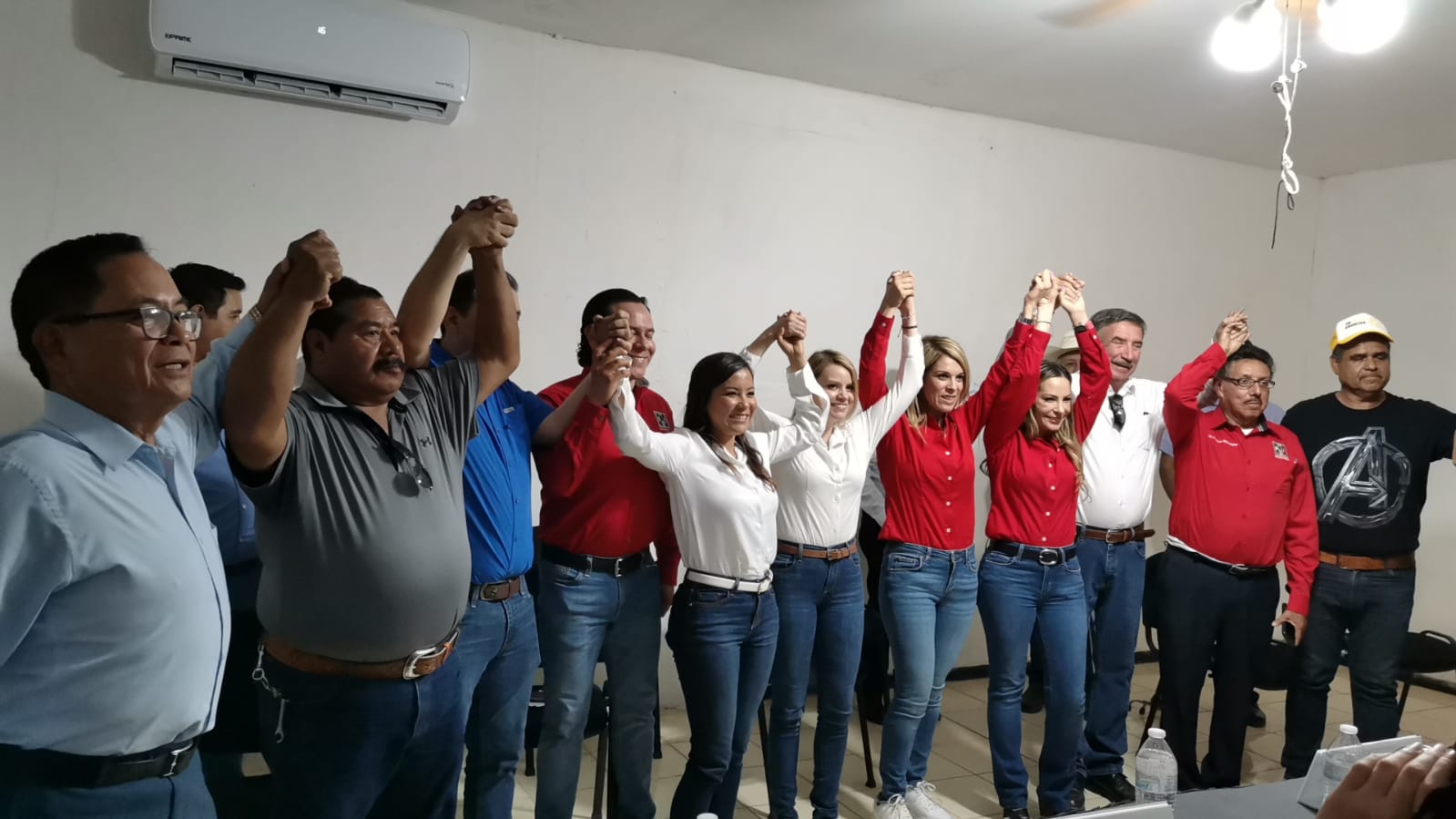 Se registra Edith Hernández como candidata ante el IEC