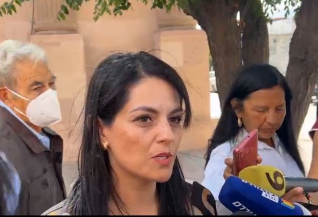 Legislan para castigar violencia vicaria