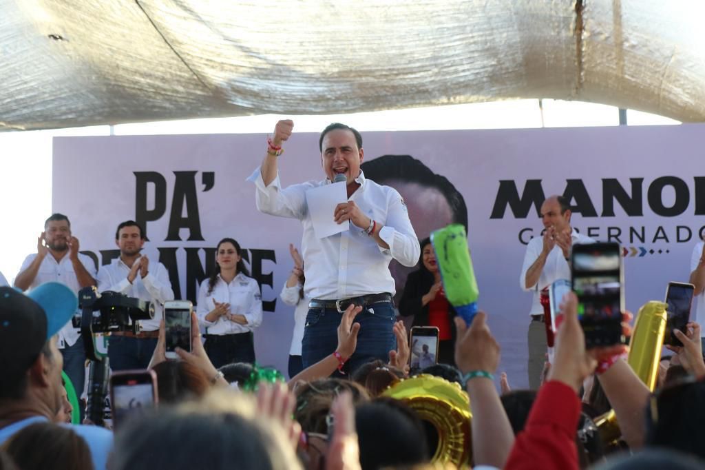 Con desarrollo económico y mejores oportunidades la juventud de Coahuila va pa’ delante: Manolo