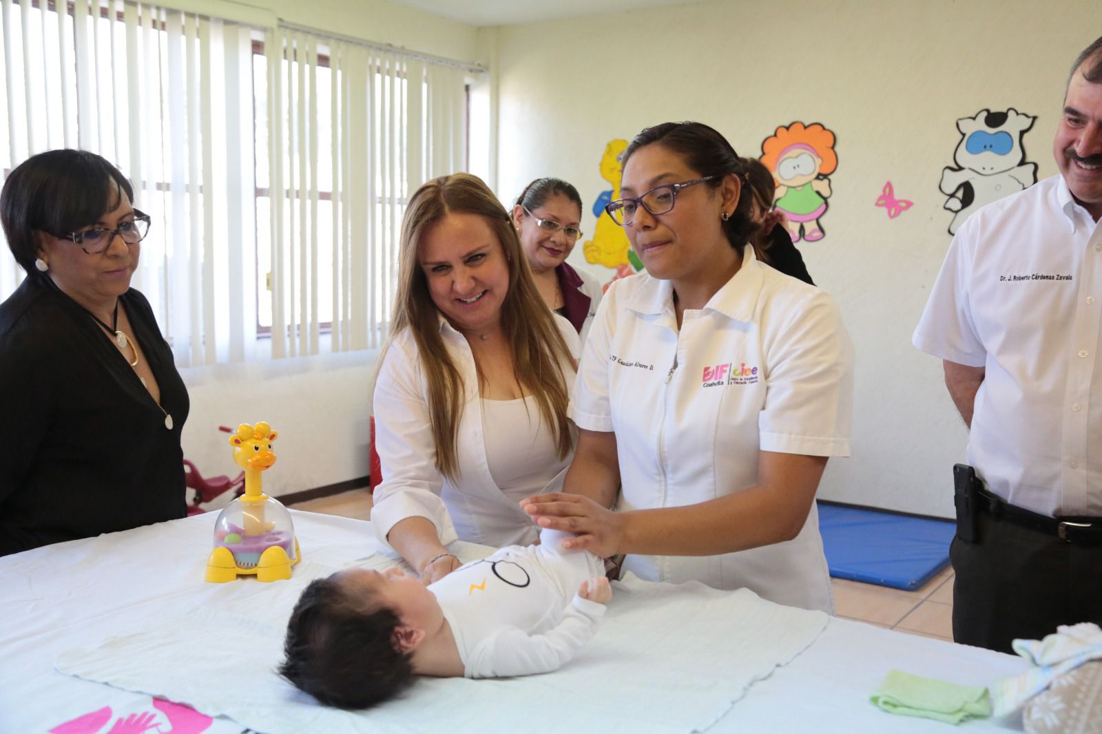 Brinda DIF Coahuila terapia física en todas las regiones