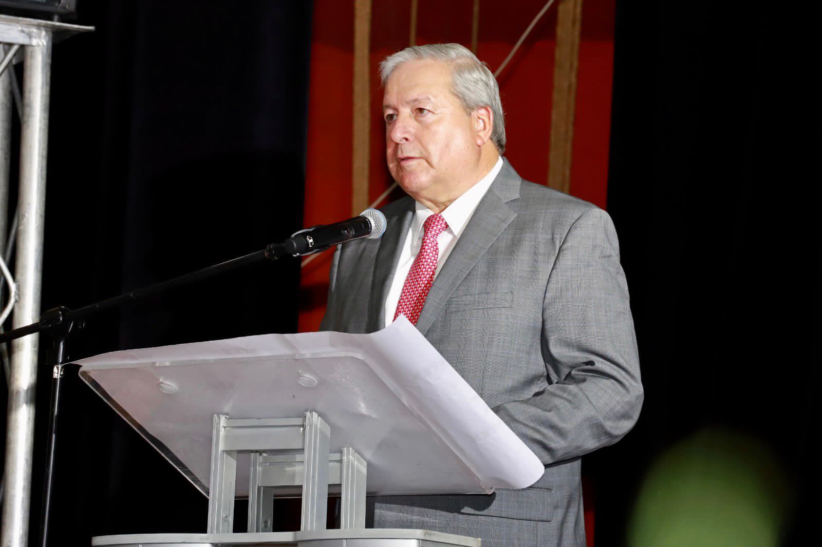 Tiene Saltillo capital humano bien preparado: Chema Fraustro