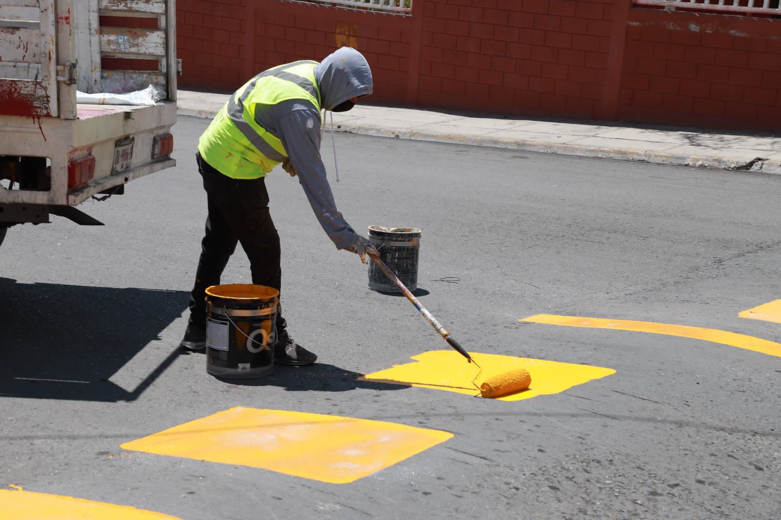 Pintan reductores; exhortan a bajar velocidad
