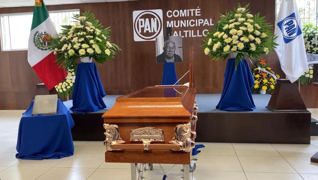 Rinde panismo homenaje a Lorenzo Burciaga 