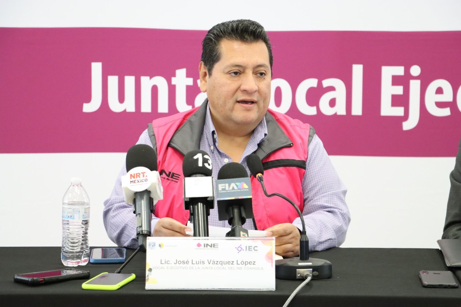 No se puede impedir uso de celular durante votación: INE