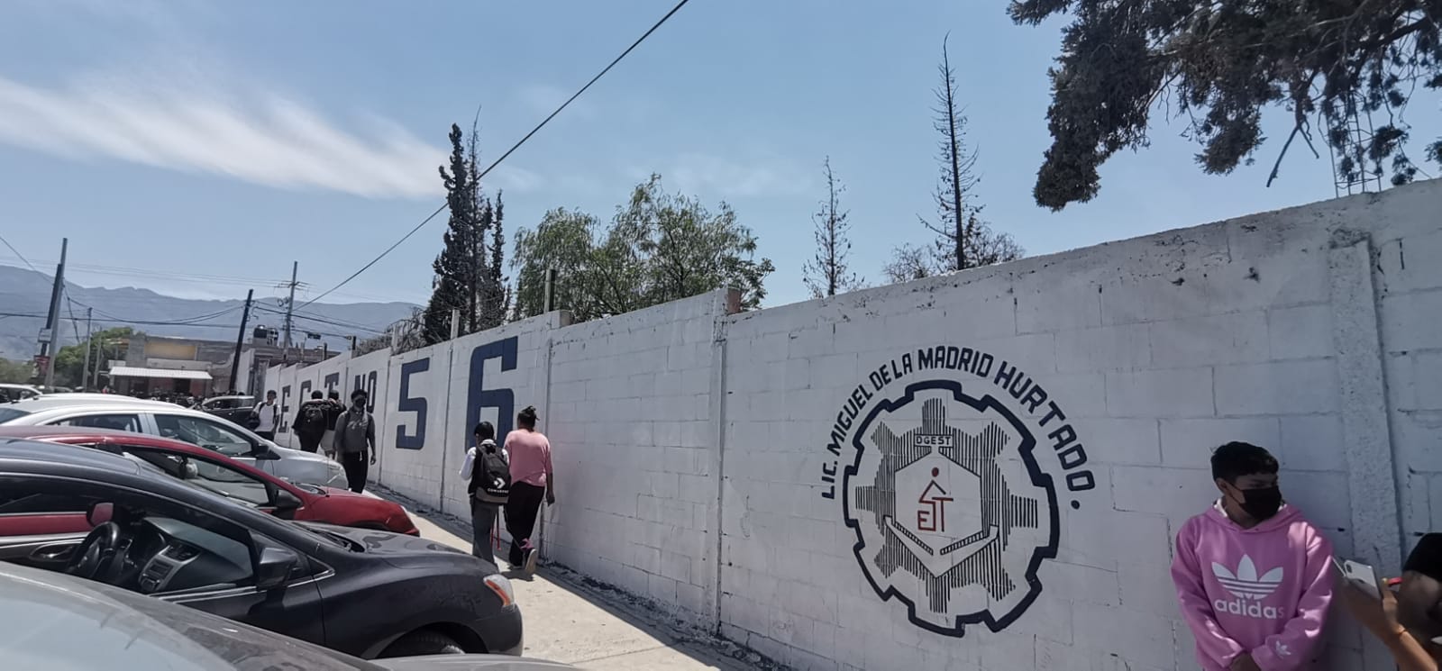 Se autolesiona jovencita de secundaria