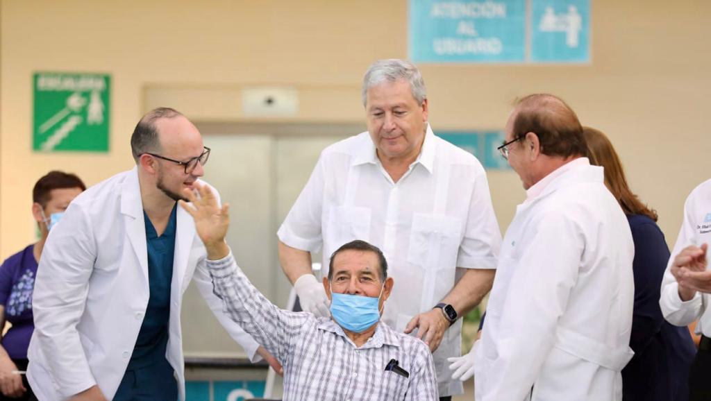 Unidos Cambiamos Vidas: Chema Fraustro