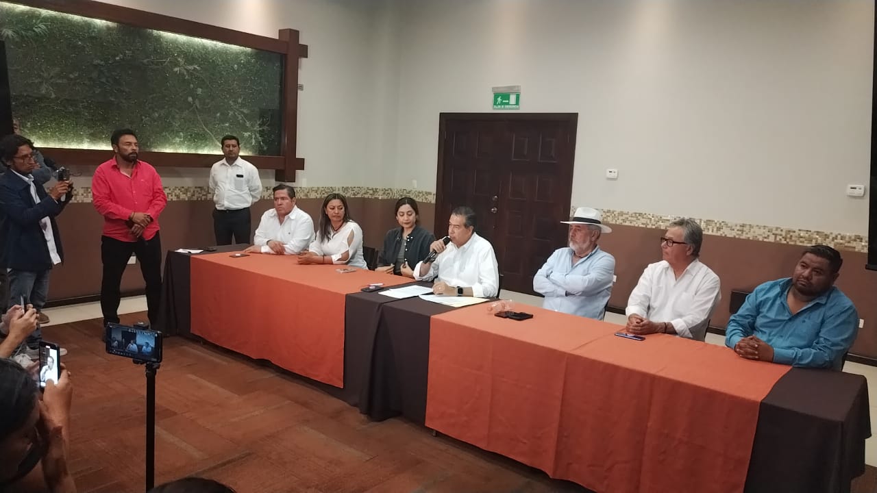 Solo, Mejía admite derrota 