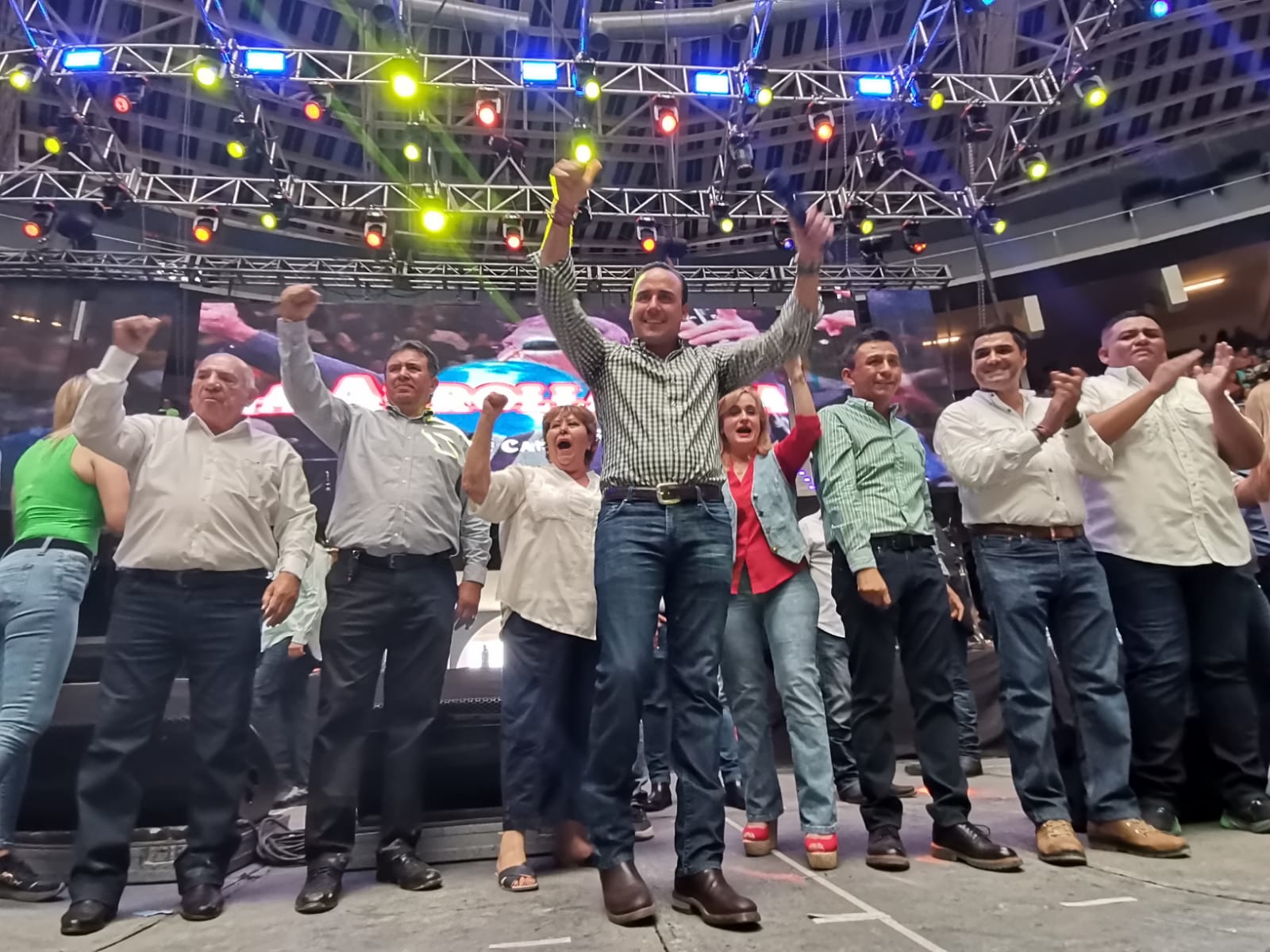 Agradece Manolo a La Laguna