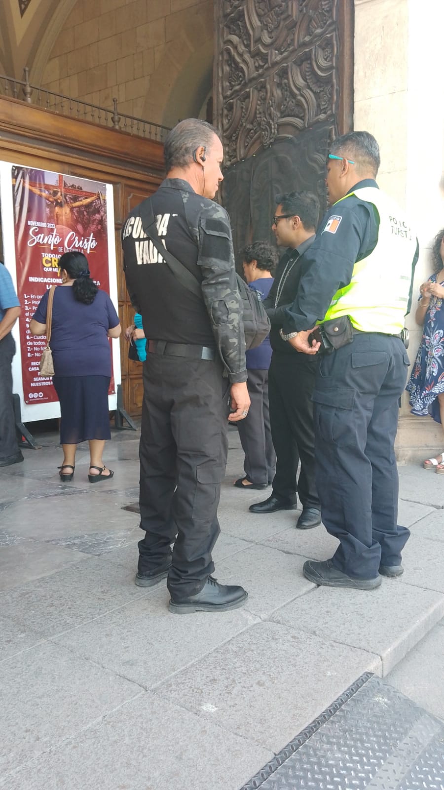 Refuerzan vigilancia en Catedral