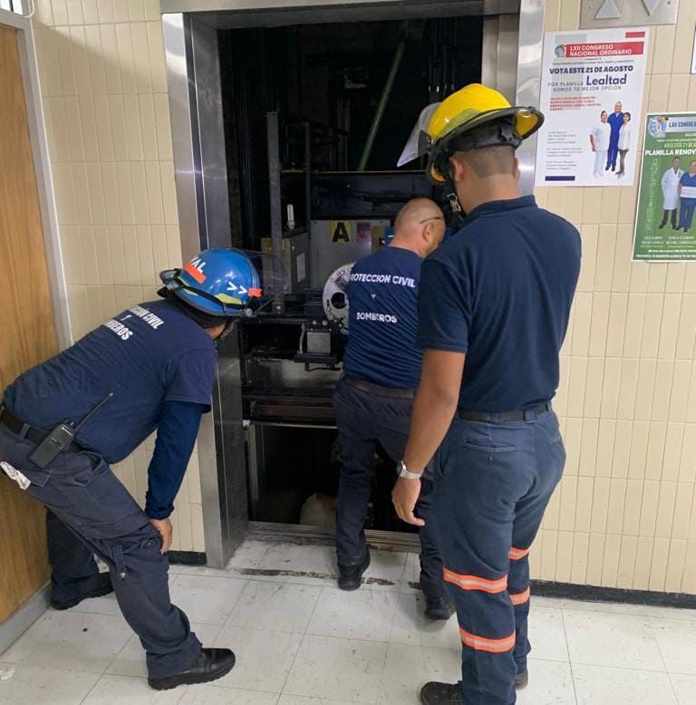 “Atrapa” elevador del IMSS a siete 