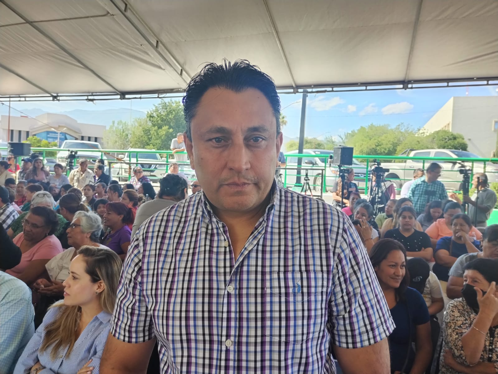 Proyectan mercados rodantes nocturnos 