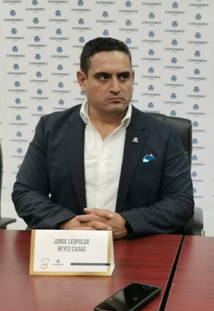 Aplaude IP freno a distribución de libros de texto 