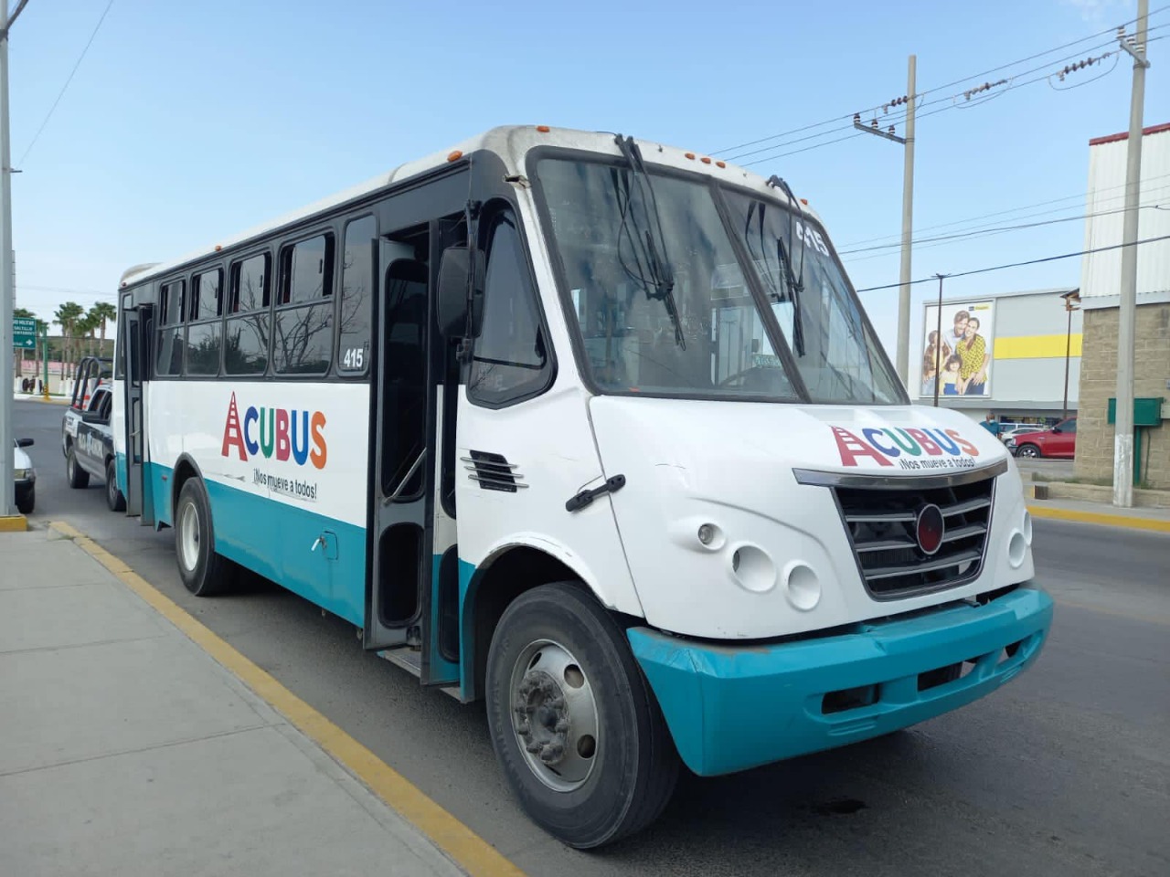 Se opone Emilio de Hoyos a mejorar transporte público 