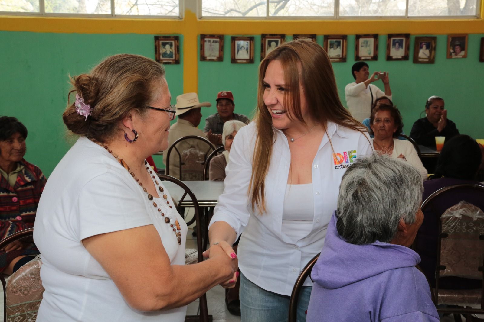 Centros comunitarios y comedores mejoran salud emocional de adultos mayores en Coahuila: Marcela Gorgón