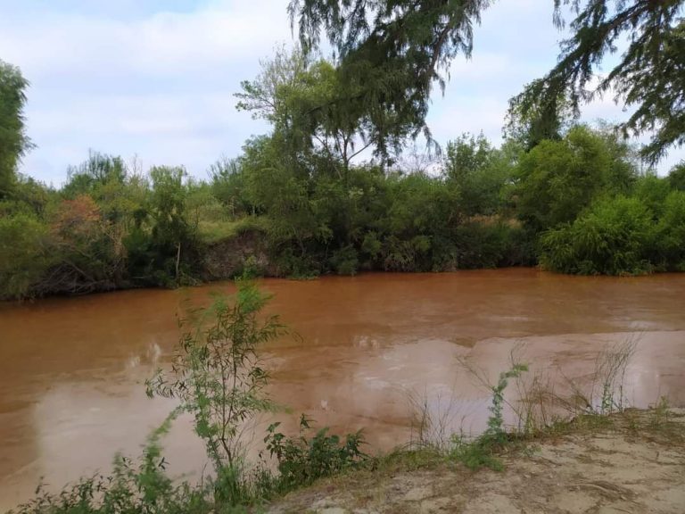 Rescate en Pinabete amenaza al Rio Sabinas