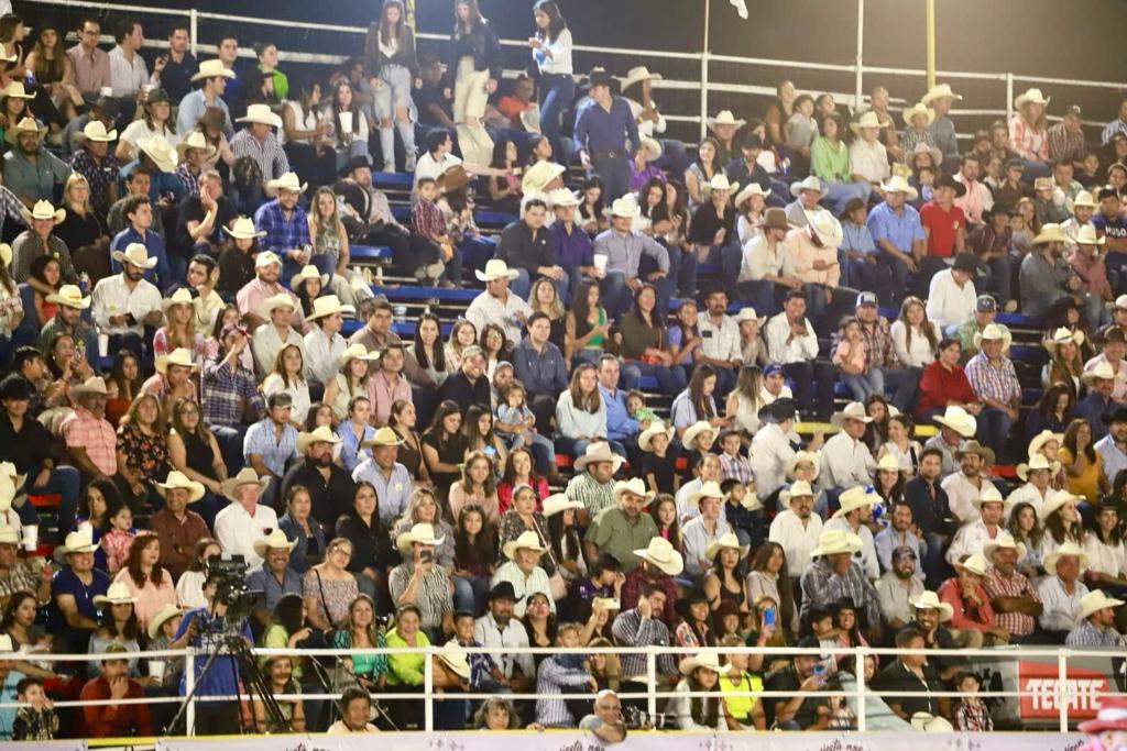 Un éxito Rodeo Saltillo: Chema Fraustro