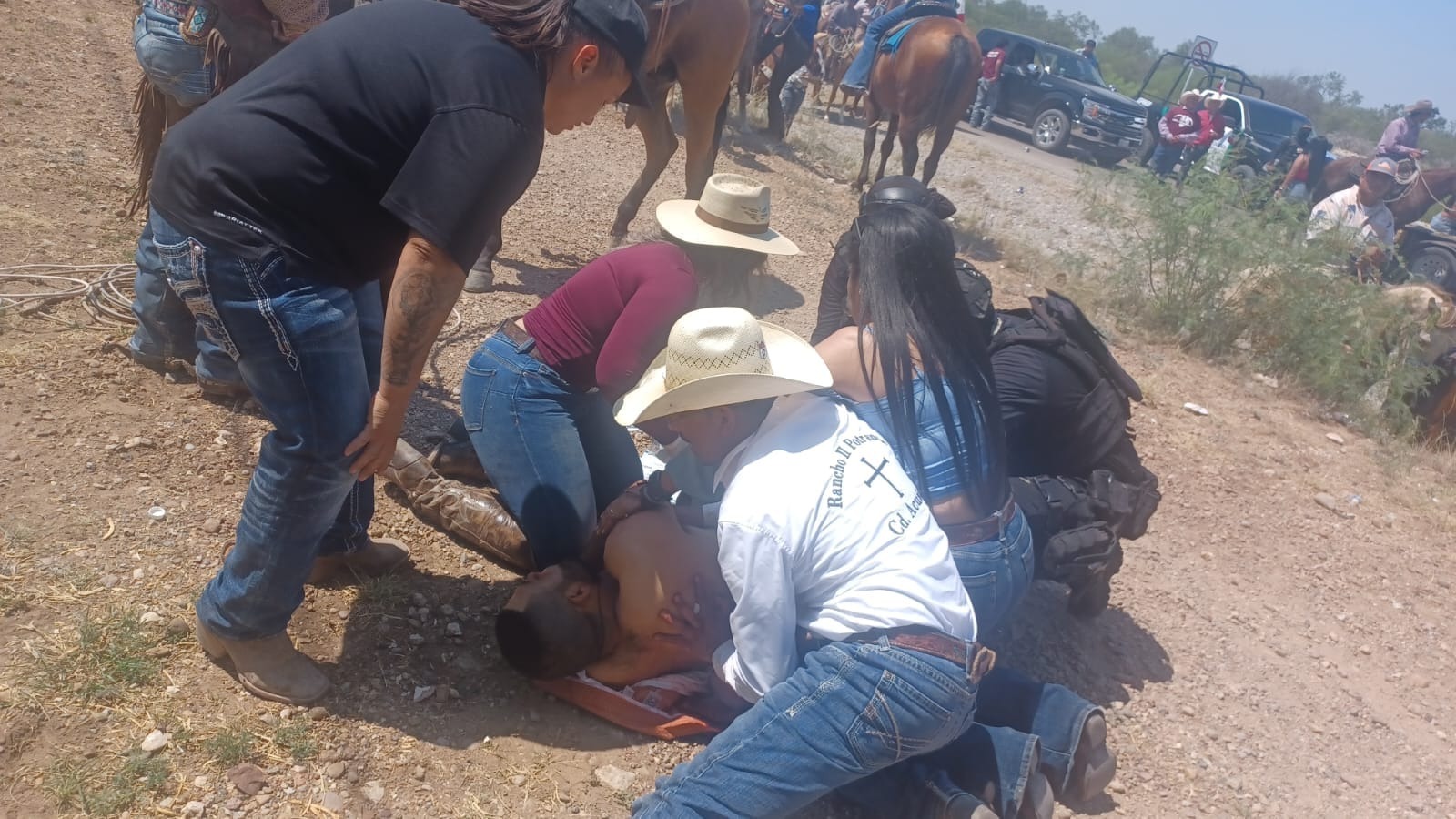 Tragedia en cabalgata en Jiménez: matan a joven 