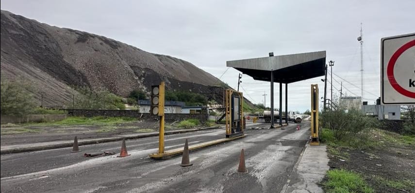 Acceden obreros a dejar entrar a AHMSA a nuevos socios