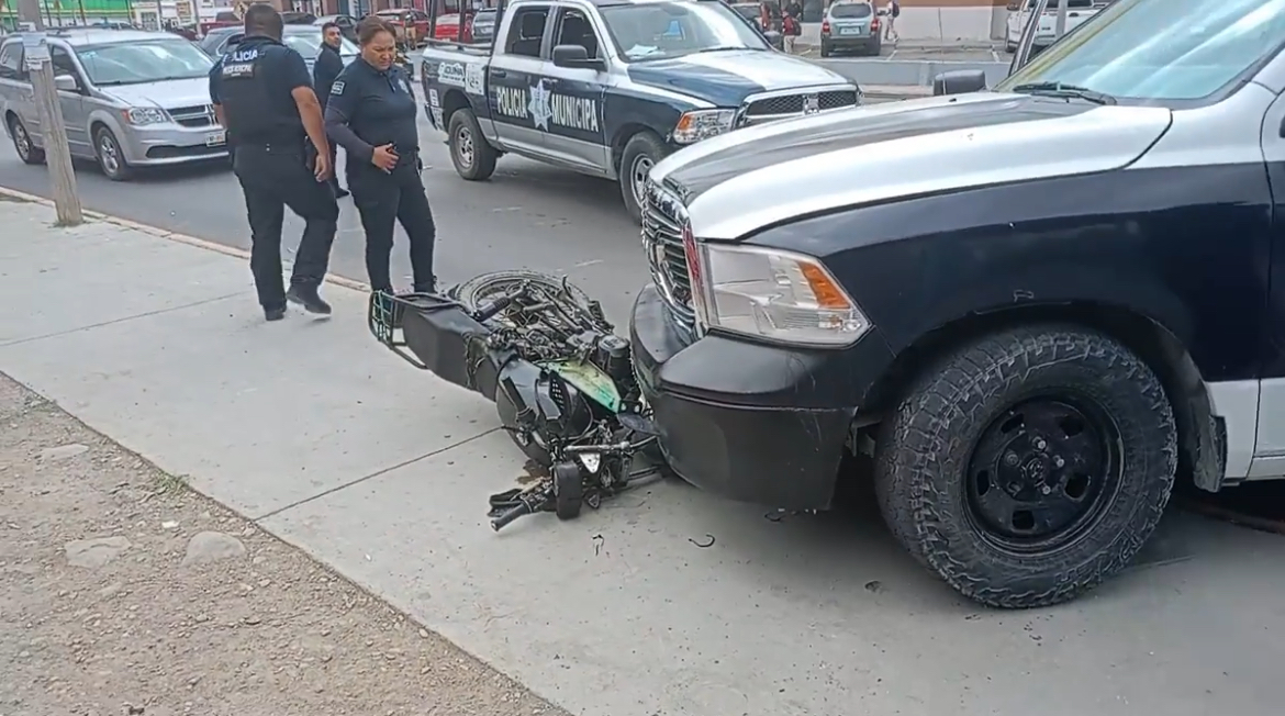 Atropella policía de Acuña a motociclista