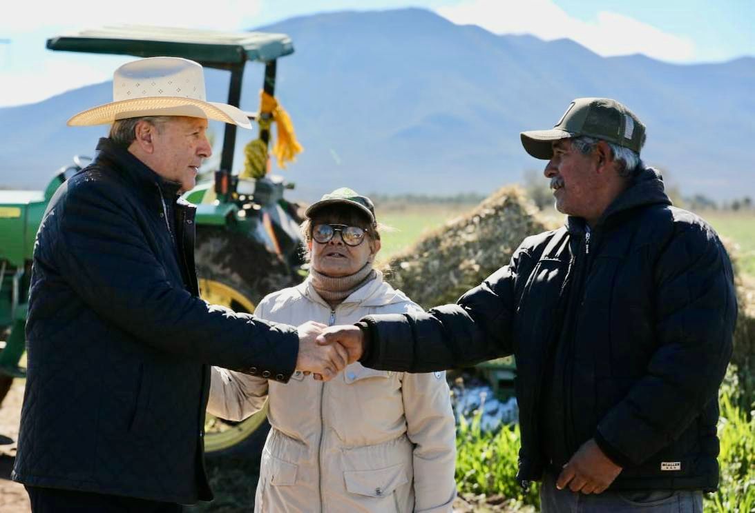 Impulsa alcalde, con inversión, al campo de Saltillo