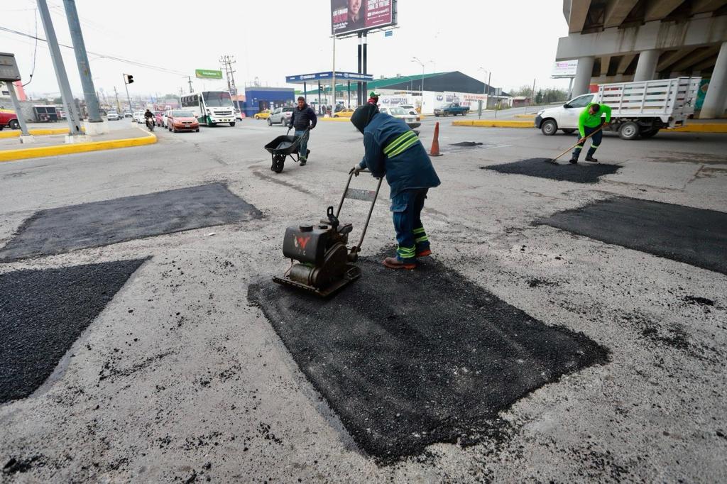 Avanza bacheo en Saltillo; trabajan cuadrillas simultáneas