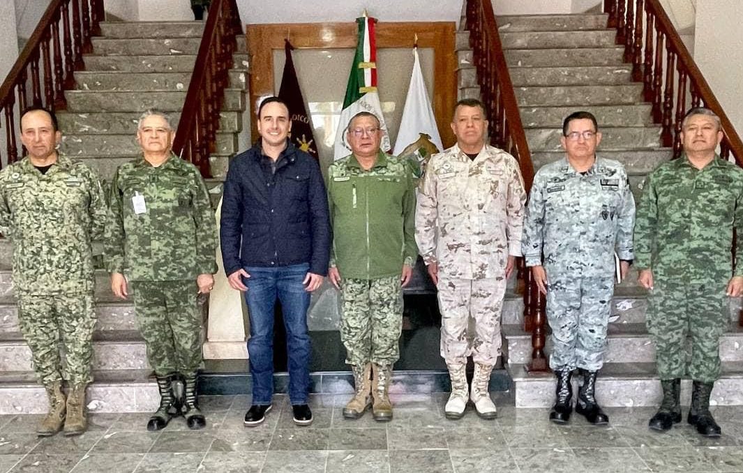 Refrenda Manolo alianza con el Ejército para mantener a Coahuila seguro