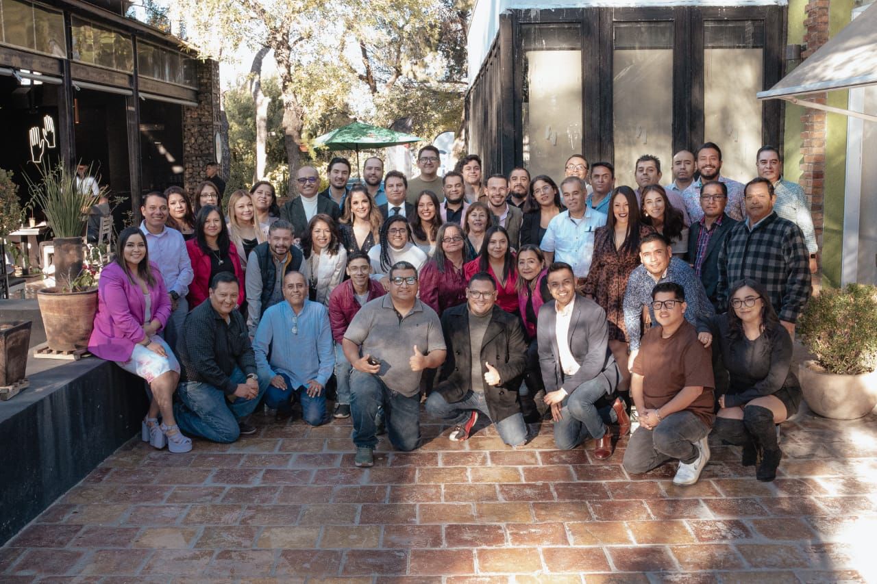 Celebra la Navidad Grupo Región