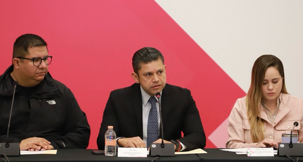 Cuidar de la población y llevarle beneficios, prioridad de Chema Fraustro